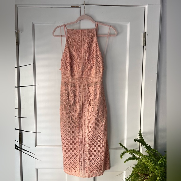 Keepsake Lace Midi Dress NWOT - Picture 4 of 7